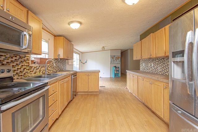 13121 Sioux Valley Cove, Alexander, AR 72002