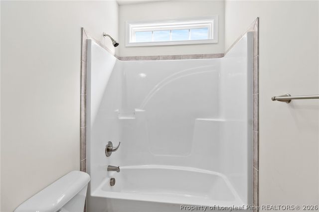 2641 NC Hwy 20 W, St Pauls, NC 28384