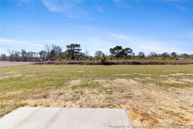 2641 NC Hwy 20 W, St Pauls, NC 28384