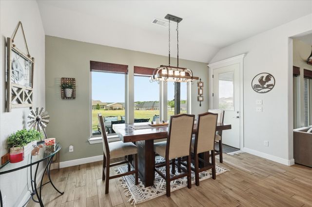 6929 Veal Station Road, Weatherford, TX 76085