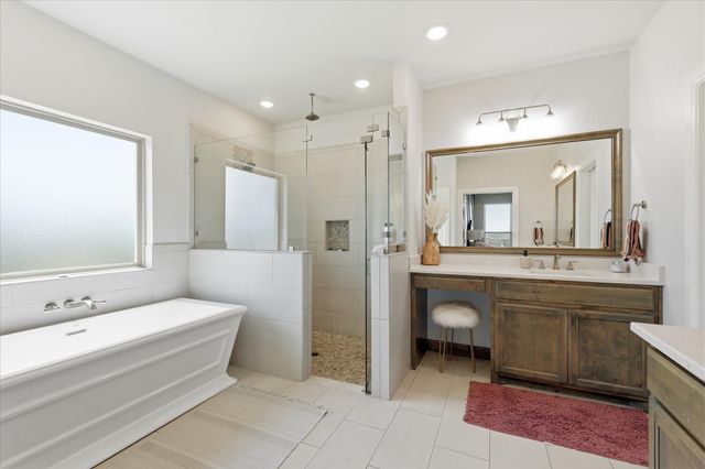 6929 Veal Station Road, Weatherford, TX 76085