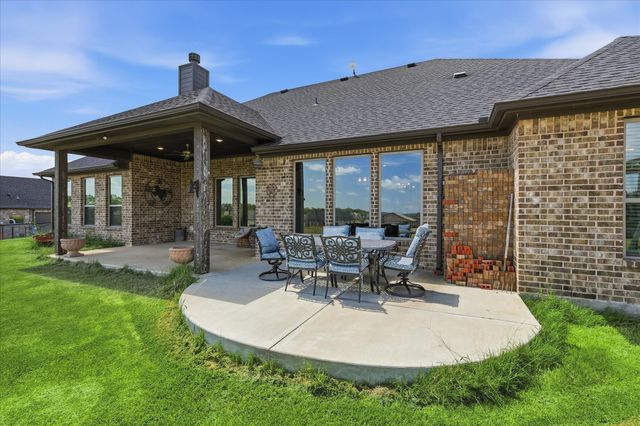 6929 Veal Station Road, Weatherford, TX 76085