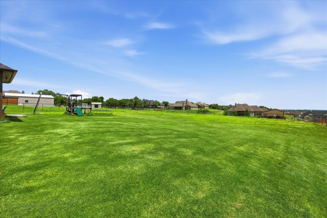 6929 Veal Station Road, Weatherford, TX 76085