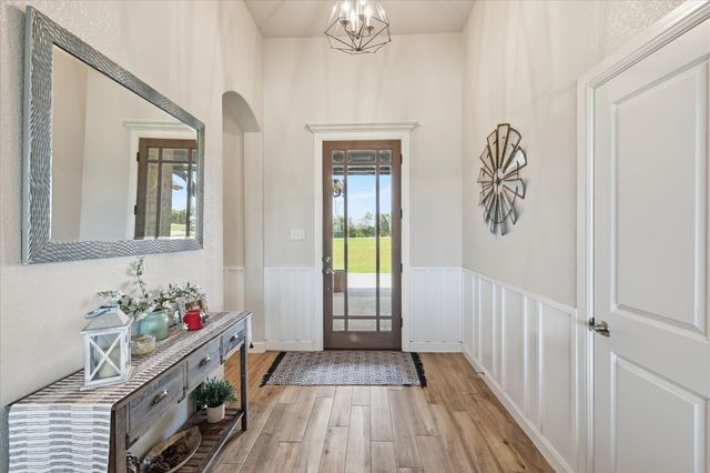 6929 Veal Station Road, Weatherford, TX 76085