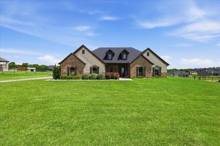 6929 Veal Station Road, Weatherford, TX 76085