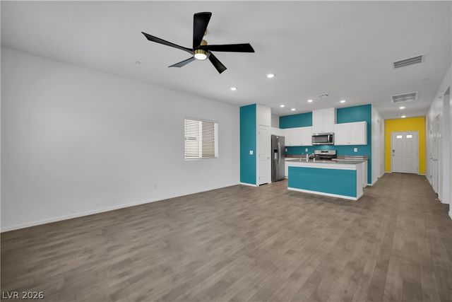 368 Canary Song Drive, Henderson, NV 89011