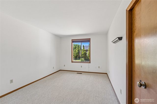 1780 N Harmon Street, Tacoma, WA 98406
