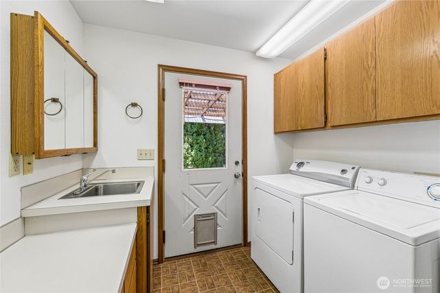 1780 N Harmon Street, Tacoma, WA 98406