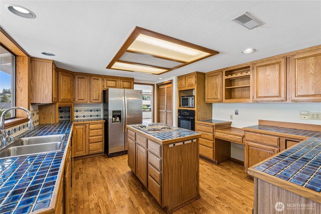 1780 N Harmon Street, Tacoma, WA 98406