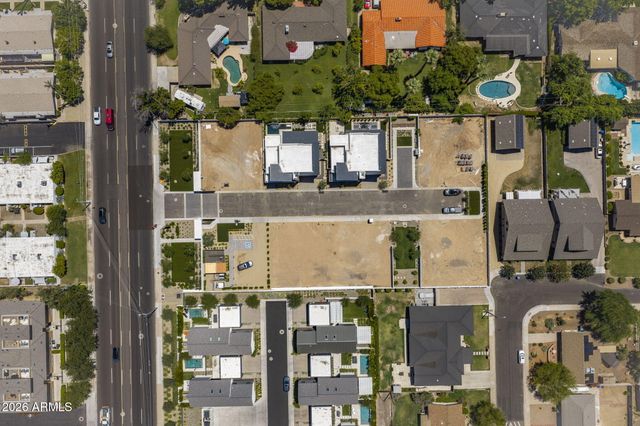 5929 N 14TH Street, Phoenix, AZ 85014