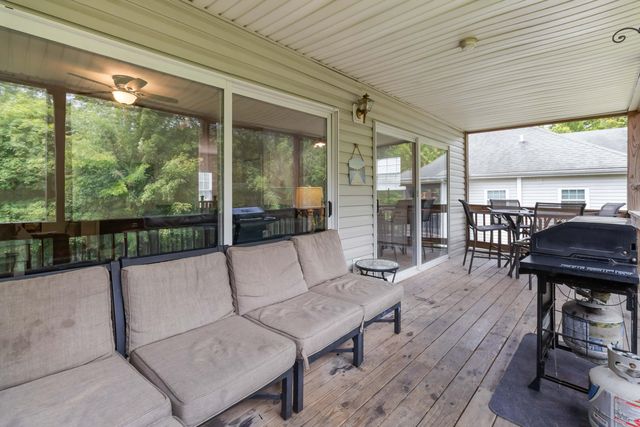 2394 Roberts Bend Road, Burnside, KY 42519
