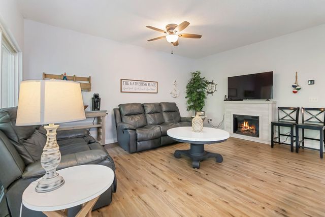 2394 Roberts Bend Road, Burnside, KY 42519