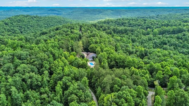2394 Roberts Bend Road, Burnside, KY 42519