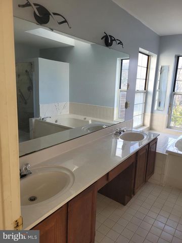 7014 MEGAN LN, Greenbelt, MD 20770