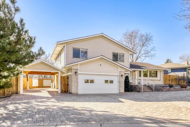 12542 W Florida Drive, Lakewood, CO 80228