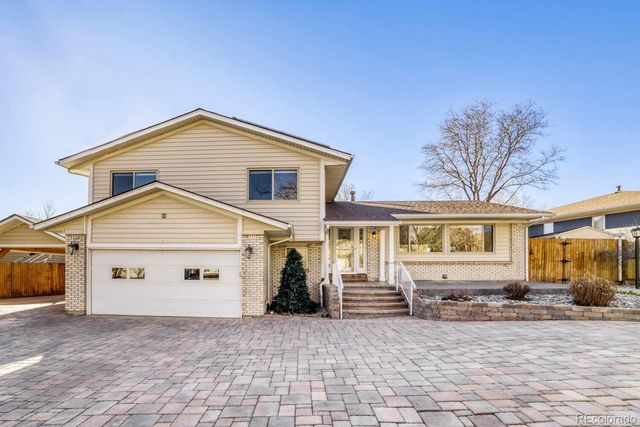 12542 W Florida Drive, Lakewood, CO 80228