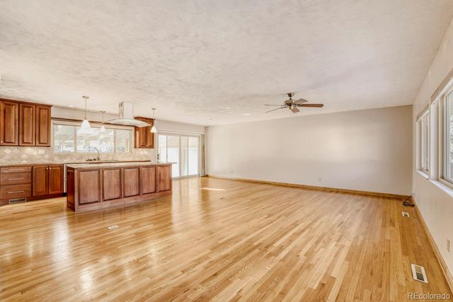 12542 W Florida Drive, Lakewood, CO 80228