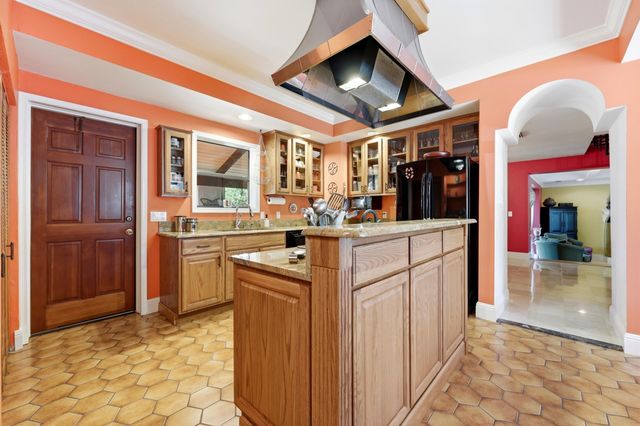 10 Lydia Ln, St Augustine, FL 32080