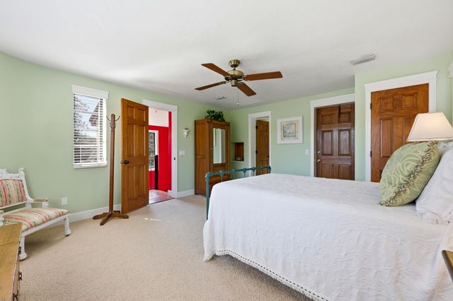 10 Lydia Ln, St Augustine, FL 32080