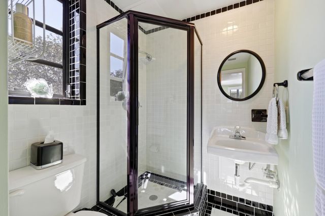 10 Lydia Ln, St Augustine, FL 32080