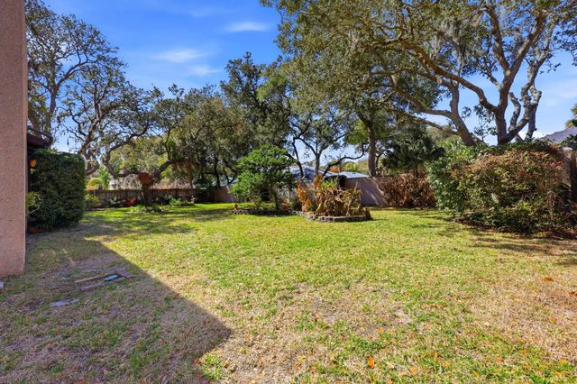 10 Lydia Ln, St Augustine, FL 32080