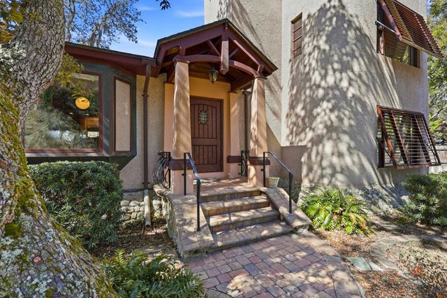 10 Lydia Ln, St Augustine, FL 32080