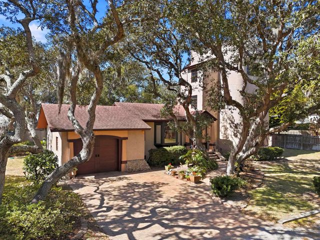 10 Lydia Ln, St Augustine, FL 32080