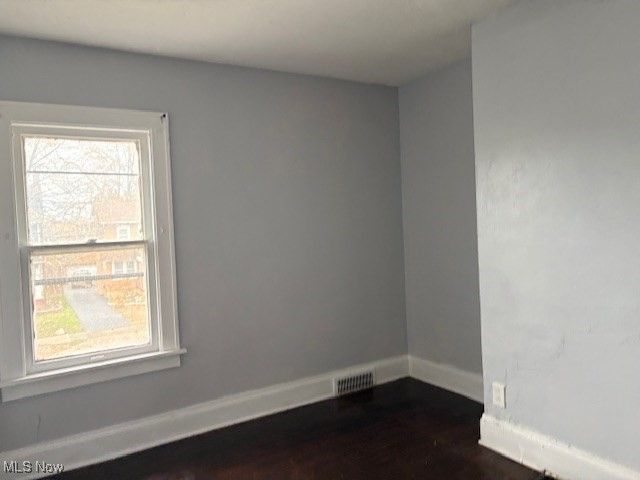 3288 Cedarbrook Road, Cleveland Heights, OH 44118