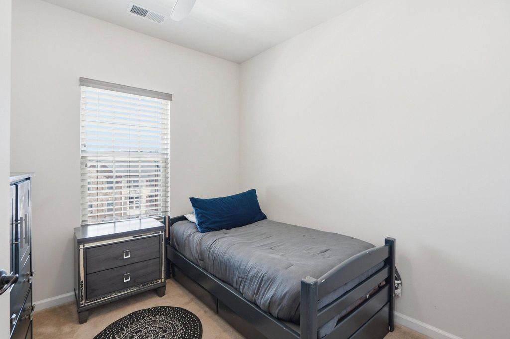 Image 21 of property listing at 806 FOXLEIGH WAY, Middle River, MD 21220