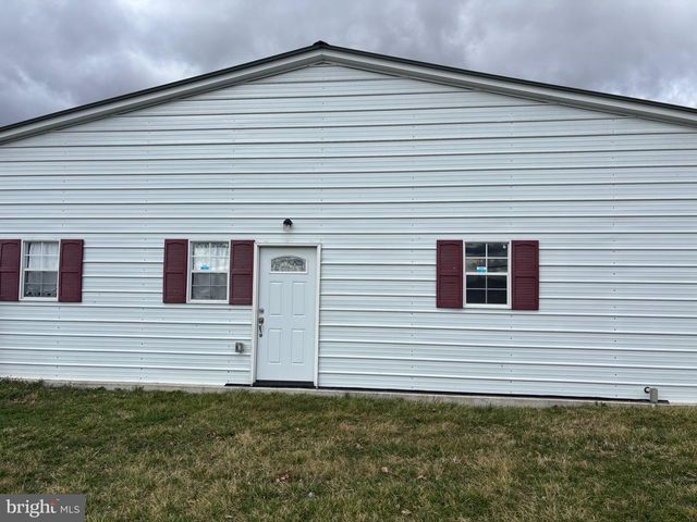 1301 ECHO STREET, Martinsburg, WV 25404