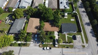 5205 Wiley St, Hollywood, FL 33021