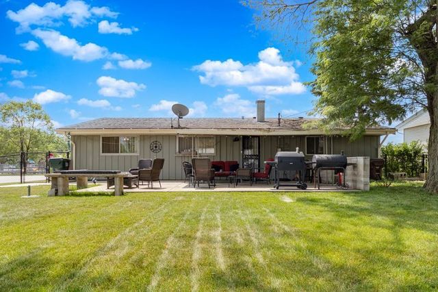 337 E Clark Street, Glenwood, IL 60425