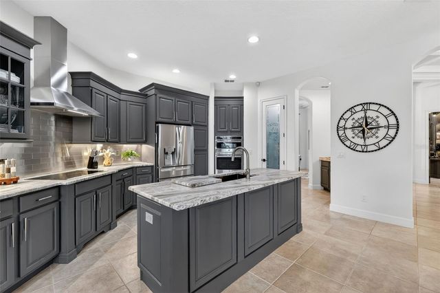 1051 JULIETTE BOULEVARD, Mount Dora, FL 32757