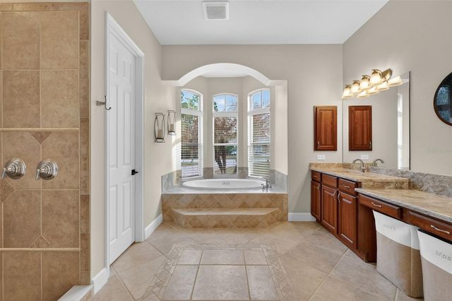 1051 JULIETTE BOULEVARD, Mount Dora, FL 32757