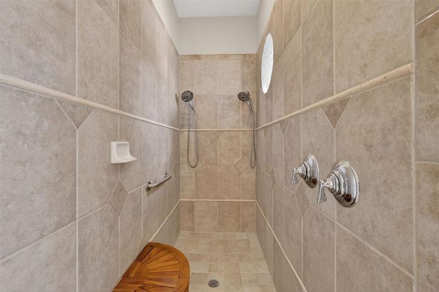 1051 JULIETTE BOULEVARD, Mount Dora, FL 32757