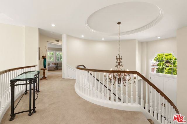 19134 Briarfield Way, Tarzana (los Angeles), CA 91356