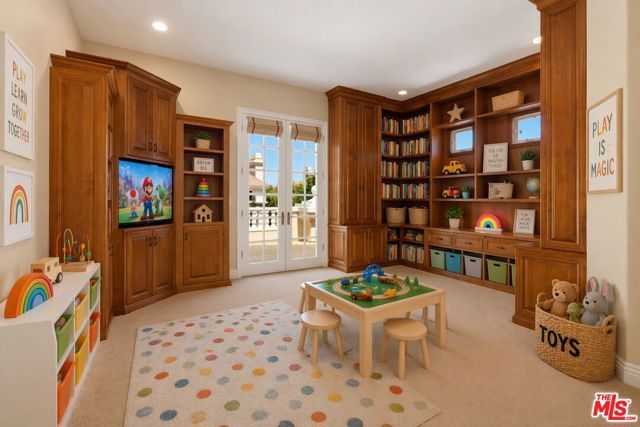 19134 Briarfield Way, Tarzana (los Angeles), CA 91356