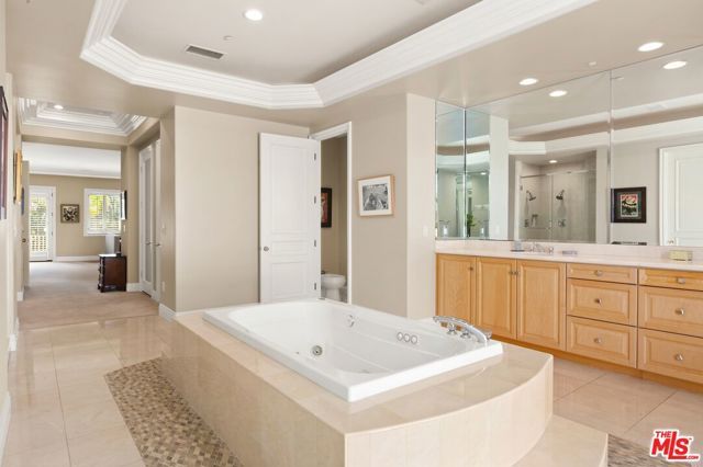 19134 Briarfield Way, Tarzana (los Angeles), CA 91356
