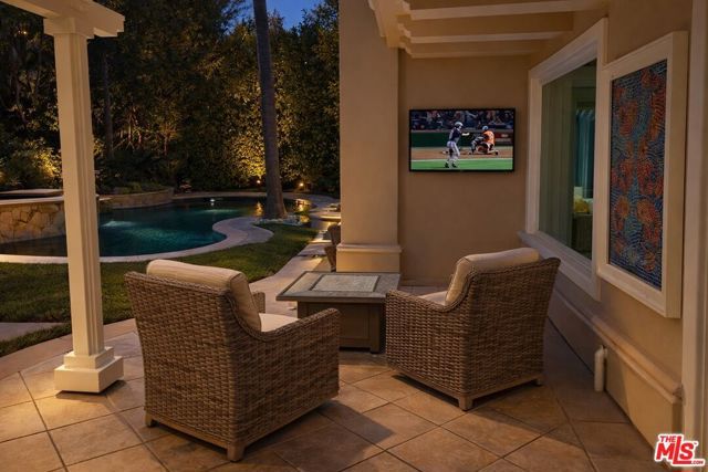 19134 Briarfield Way, Tarzana (los Angeles), CA 91356