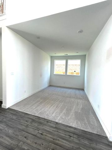 9834 Violet Landing Lane, Richmond, TX 77407