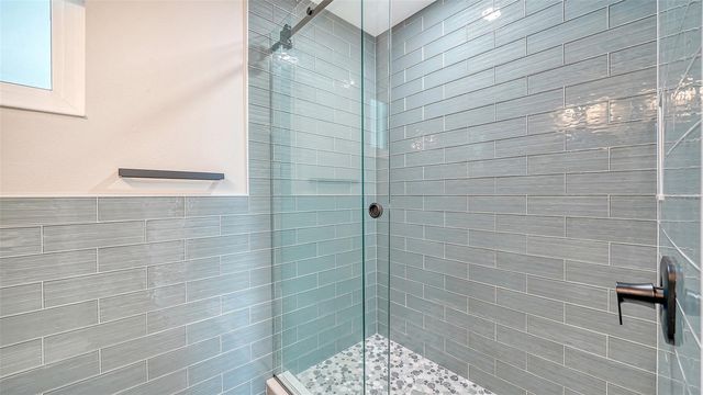 400 GOLDEN GATE POINT 22, Sarasota, FL 34236