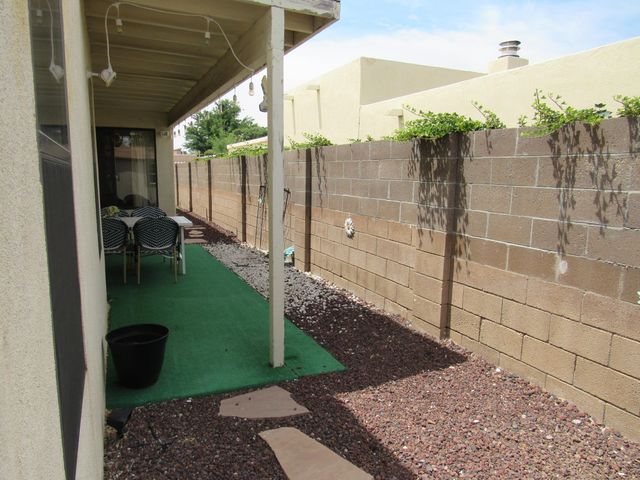 9917 Denali Road NE, Albuquerque, NM 87111