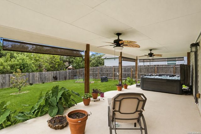 8726 Braun Shelf, San Antonio, TX 78254