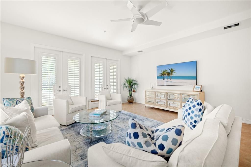 2847 Tiburon BLVD E # 102, Naples, FL 34109