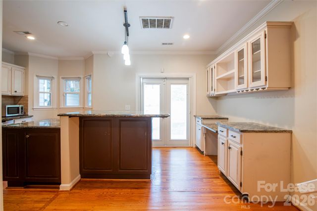 807 Greenleaf Avenue, Charlotte, NC 28202