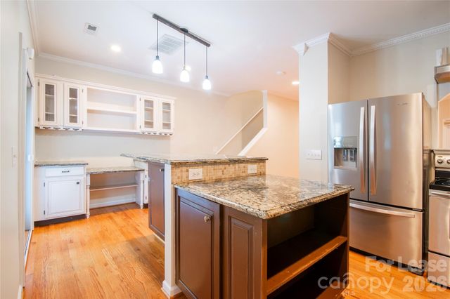 807 Greenleaf Avenue, Charlotte, NC 28202