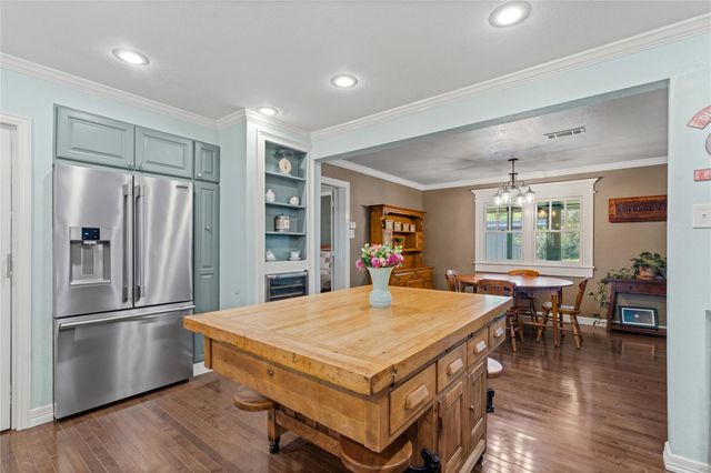 17821 Brown Road, Conroe, TX 77306