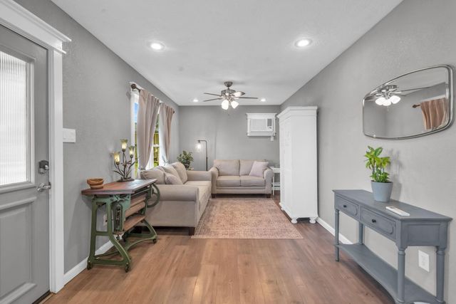 17821 Brown Road, Conroe, TX 77306