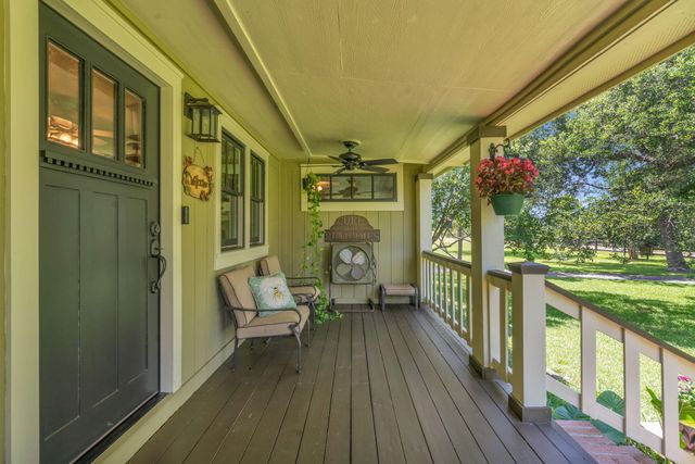 17821 Brown Road, Conroe, TX 77306