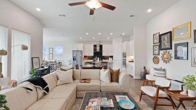29919 CAPSTONE WALK, Boerne, TX 78015